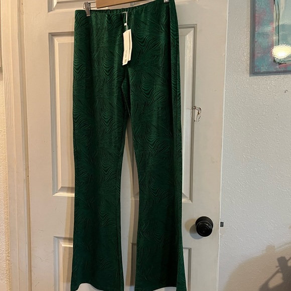 Zara Pants - Zara bottoms